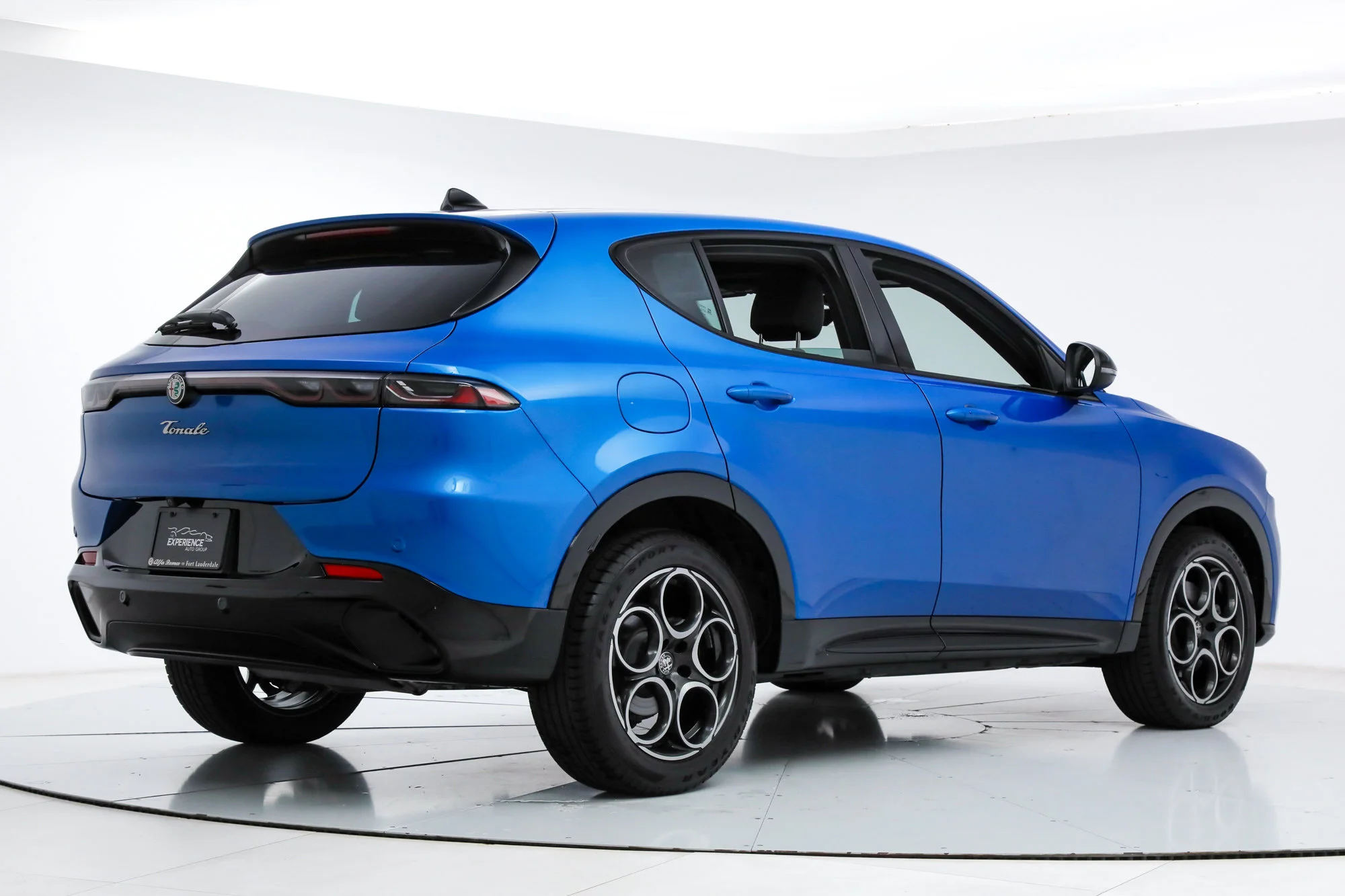 2025 Alfa Romeo Tonale Base - Photo 5
