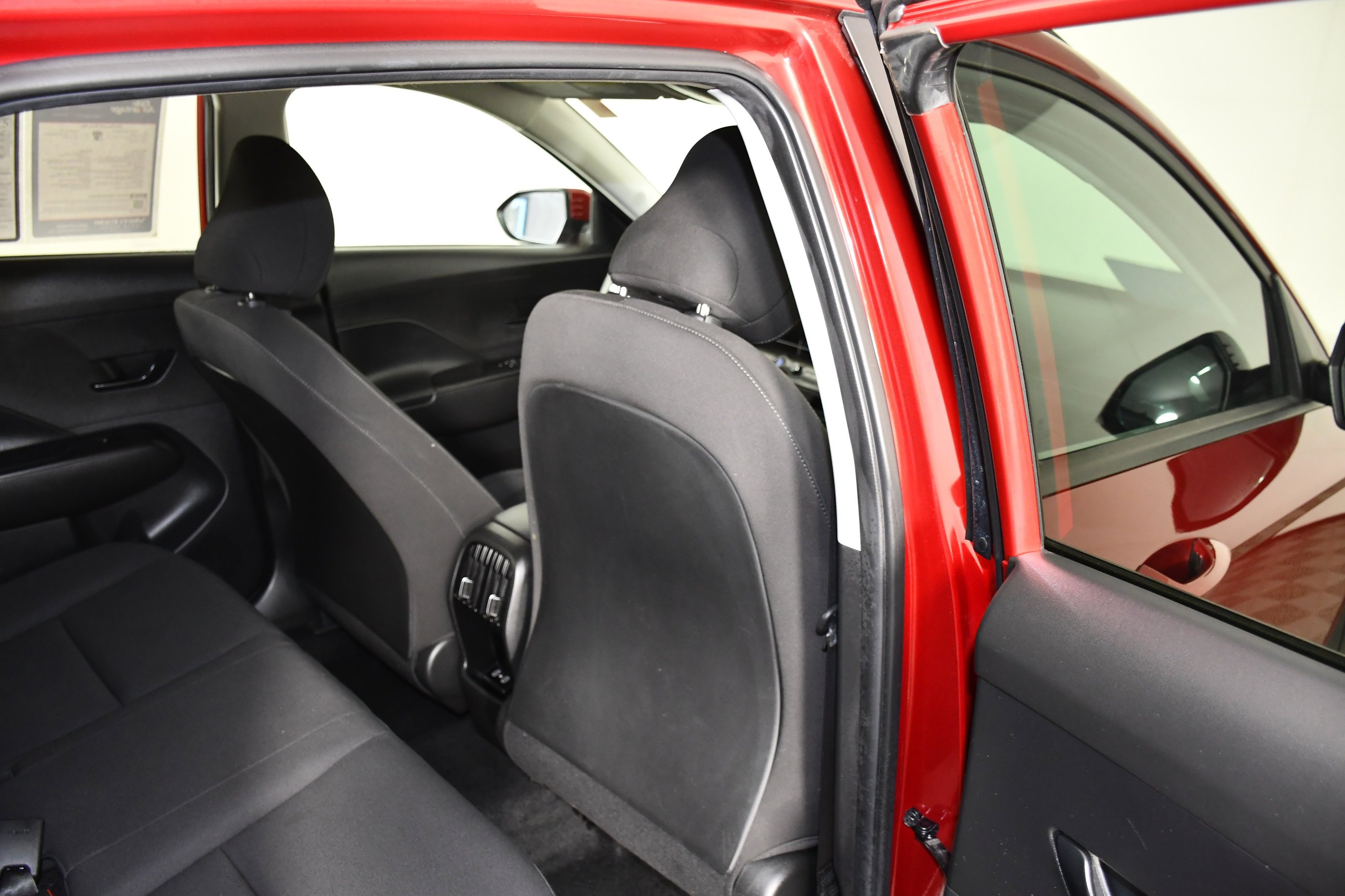 Used 2024 Ultimate Red Metallic Hyundai SEL image 44