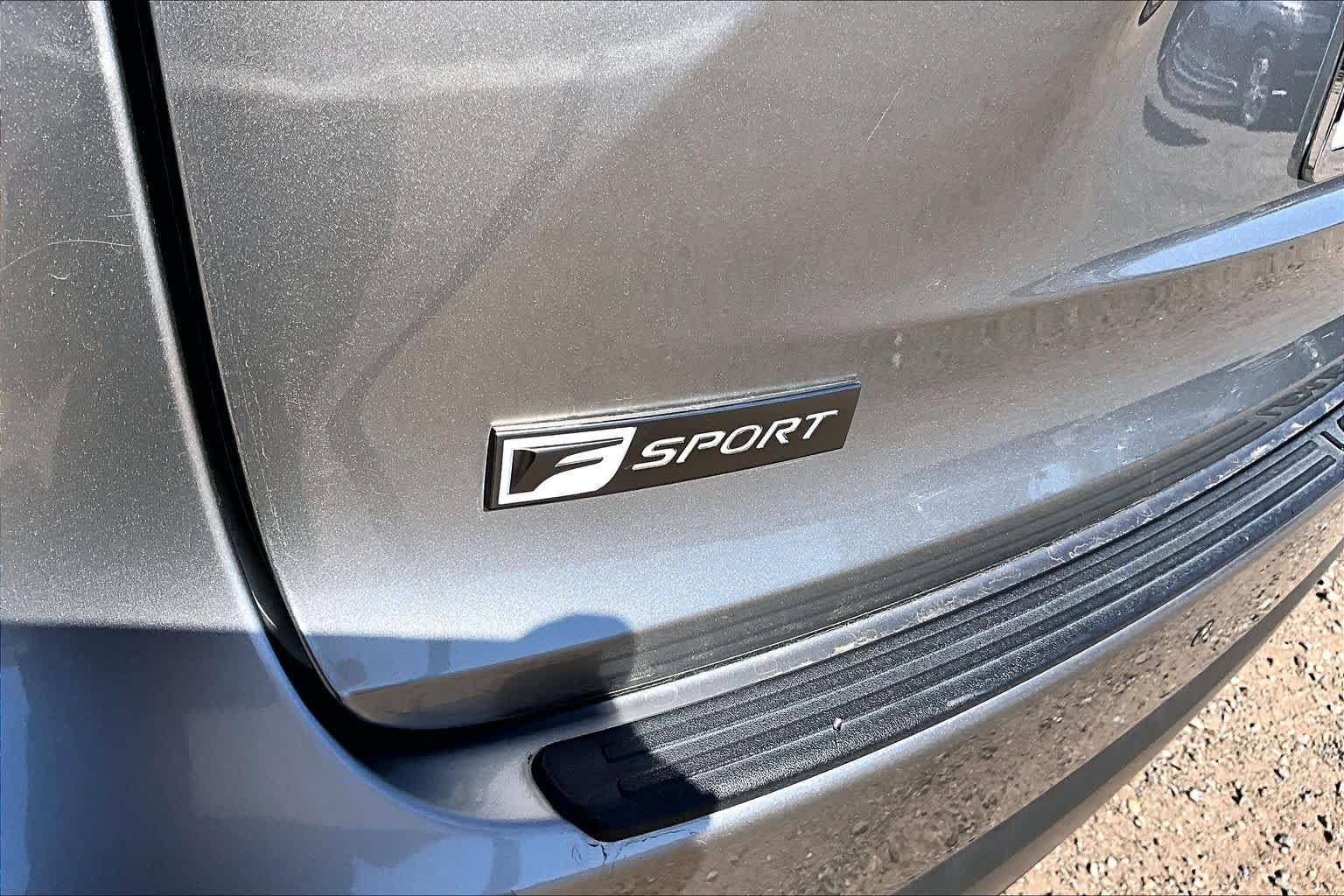 Used 2020 Atomic Silver Lexus F SPORT image 28