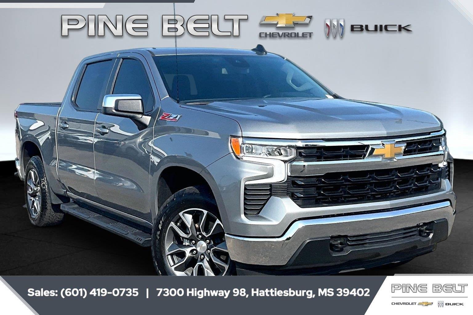 Used 2024 Sterling Gray Metallic Chevrolet LT image 1