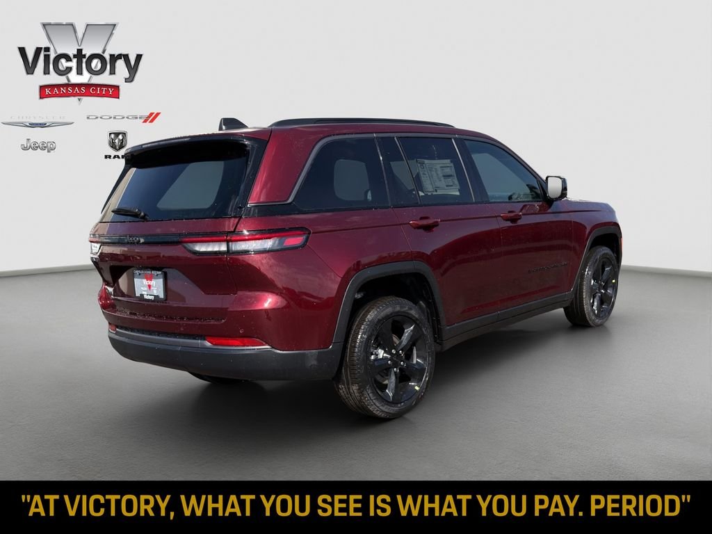 New 2026 Velvet Red Pearl-Coat Exterior Paint Jeep Limited image 7