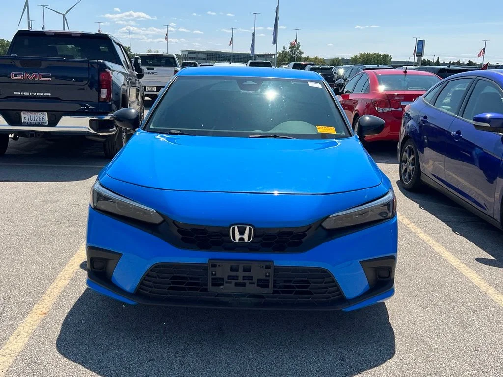 Used 2023 Boost Blue Pearl Honda Sport image 2
