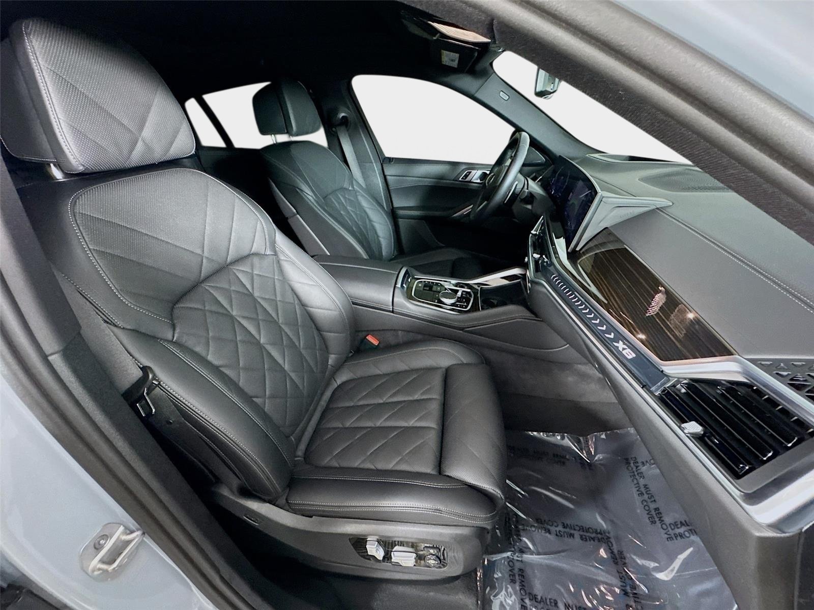 Used 2025 Gray Metallic BMW xDrive40i image 30
