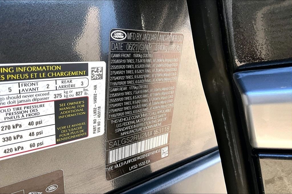 Used 2021 Carpathian Gray Premium Metallic Land Rover Westminster image 17