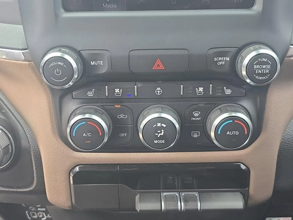 Used 2022 White Ram Laramie image 23