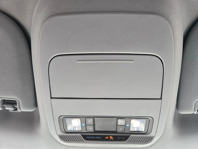 Used 2025 Black Ford XLT image 26
