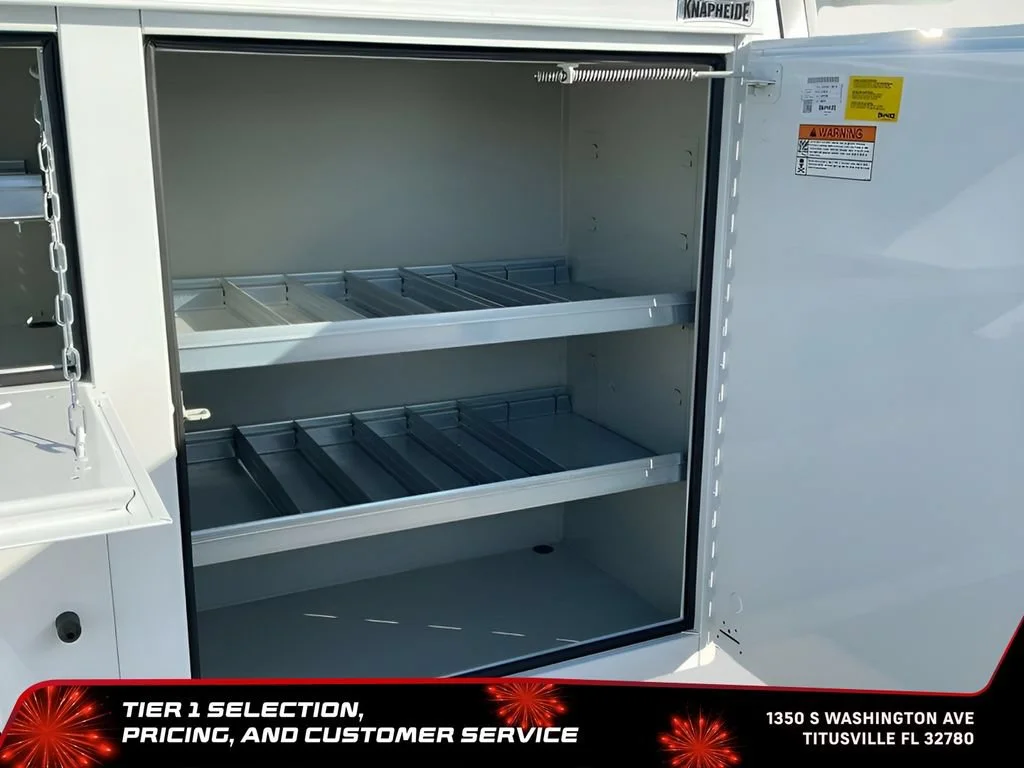 New 2026 Summit White GMC Pro image 17