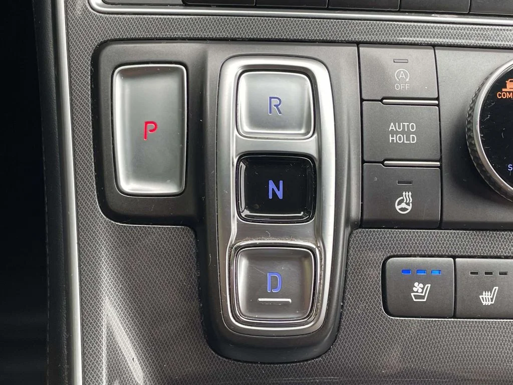 Used 2022 Gray Hyundai Calligraphy image 35