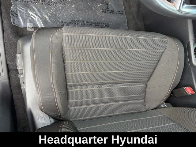 Used 2025  Honda Sport image 9