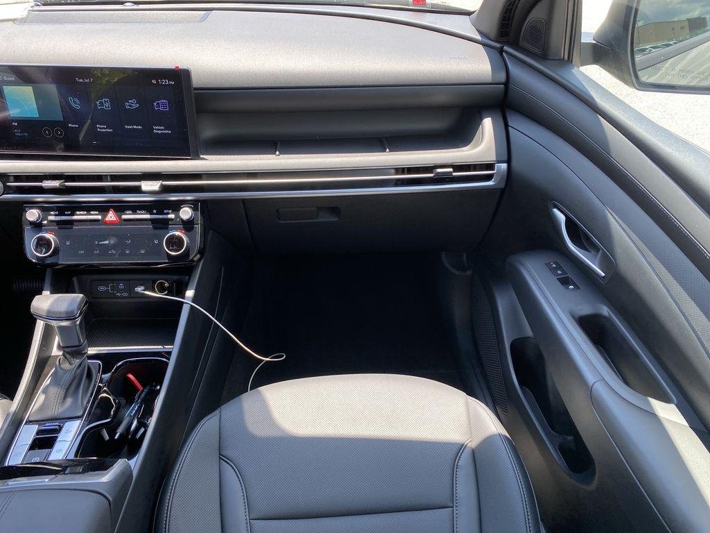 New 2026 Rockwood Green Hyundai SEL FWD image 15