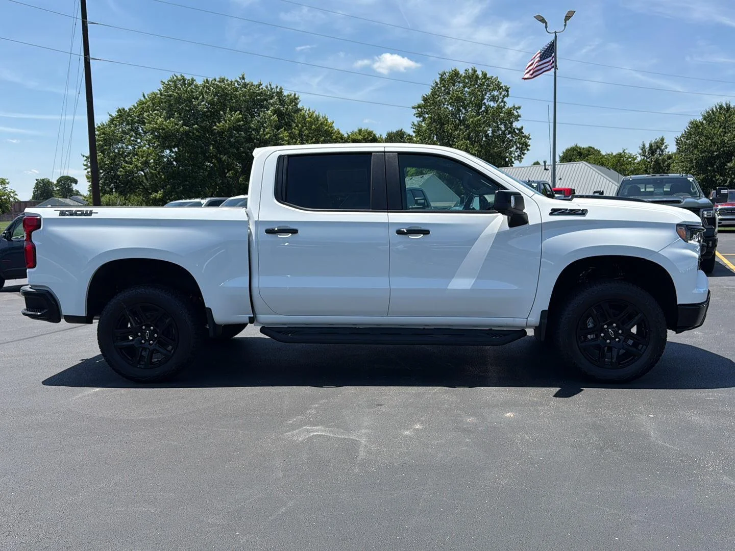 New 2026 Summit White Chevrolet LT Trail Boss image 8