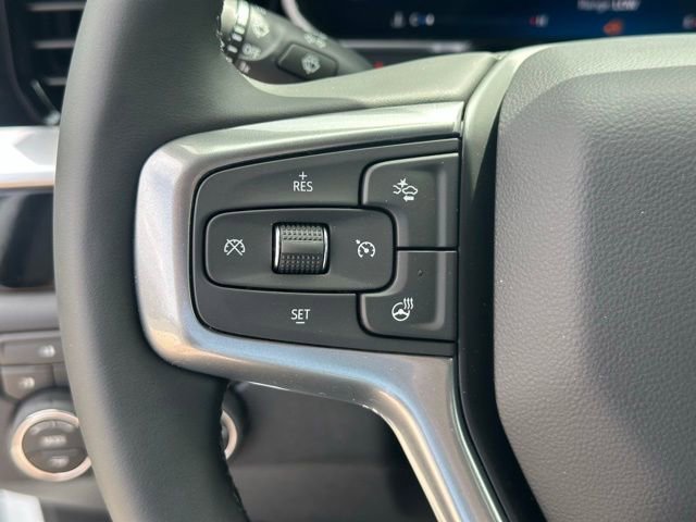 New 2026 Summit White Chevrolet LT image 4