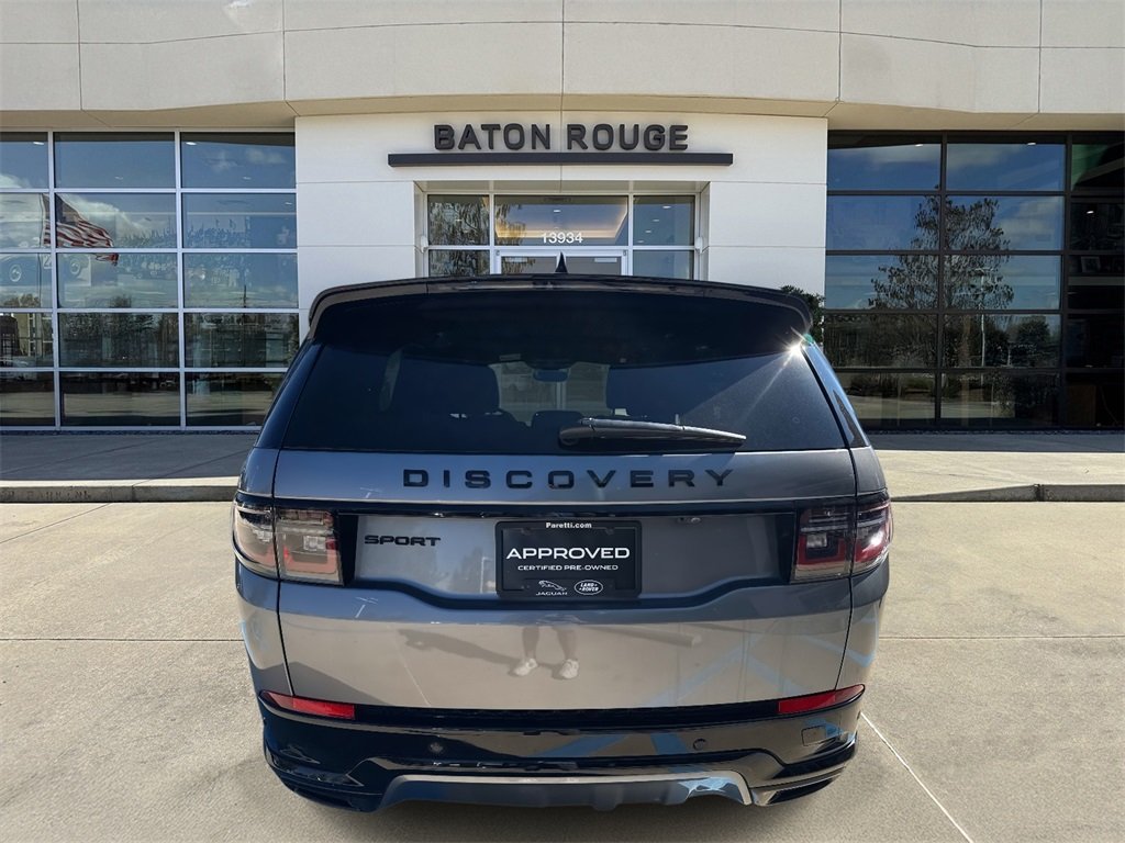 2025 Land Rover Discovery Sport SE photo 4