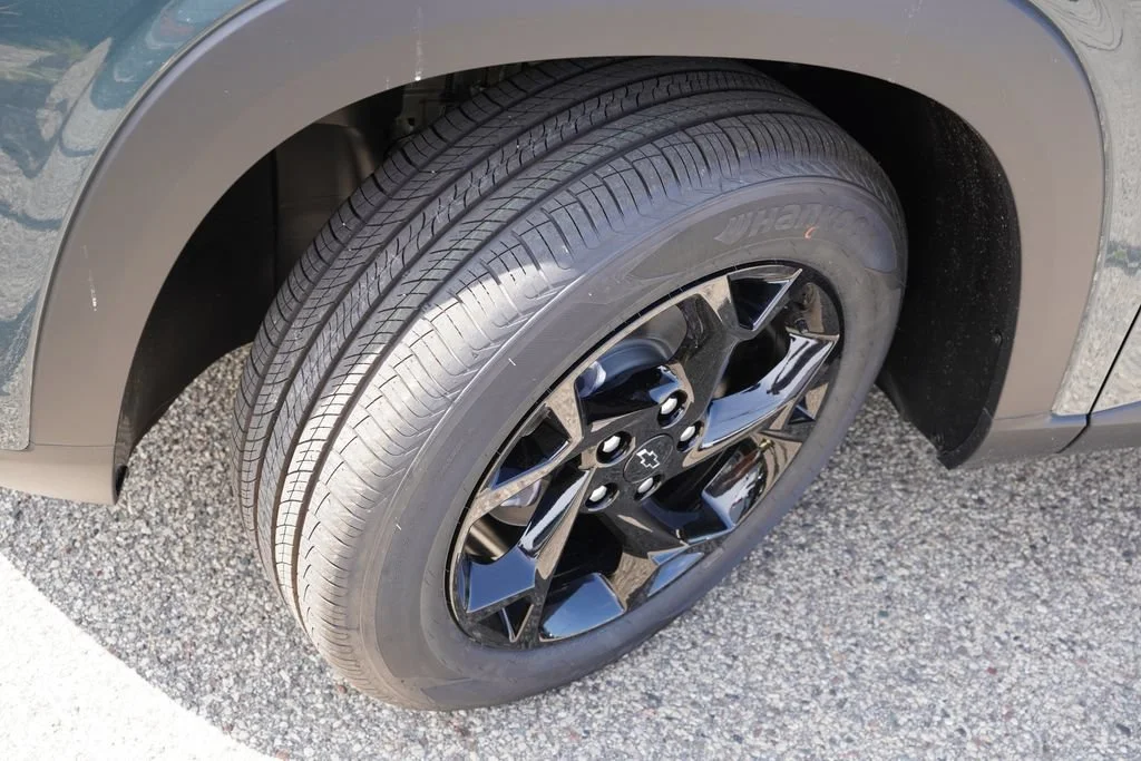 New 2026 Cypress Gray Chevrolet LT image 9