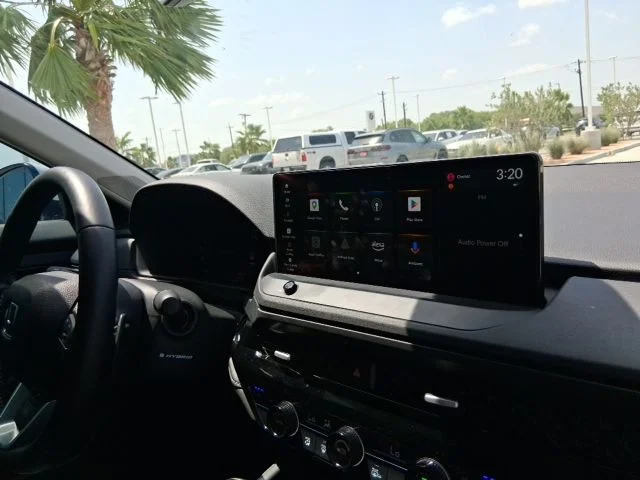Used 2025 White Honda Touring image 11