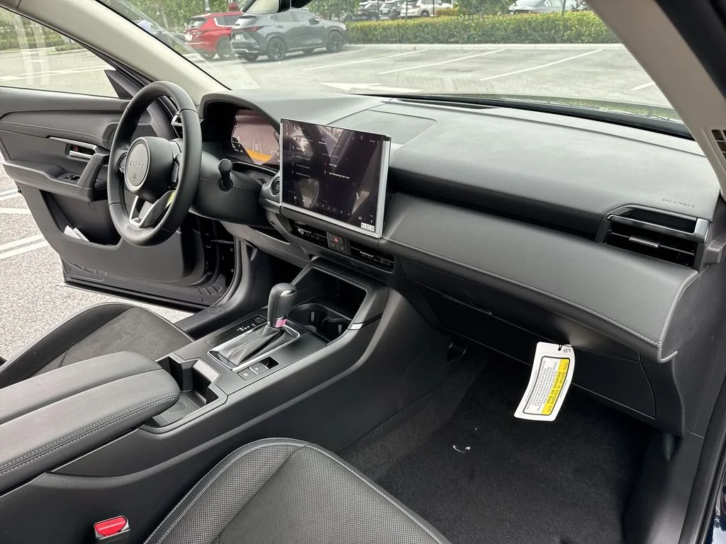 New 2026 Navy Blue Mica Mazda 2.5 S Select AWD image 32