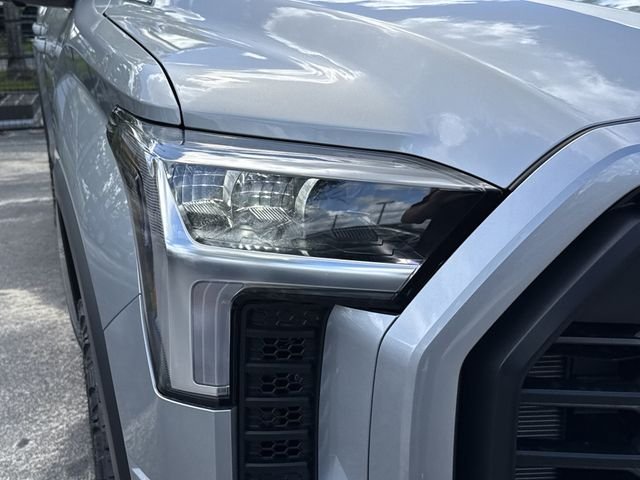 2026 Toyota Tundra Limited - Photo 10
