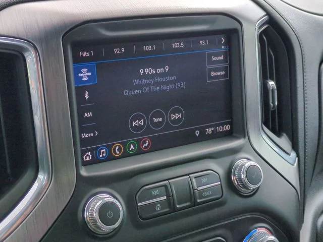 Used 2019 White GMC Denali image 16