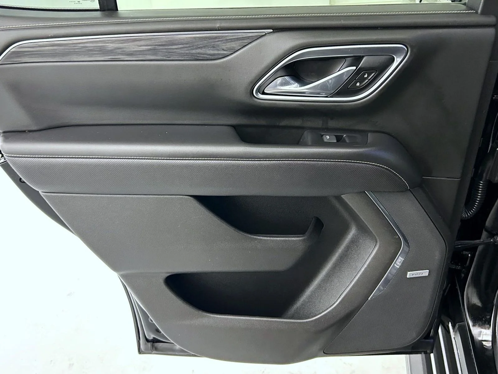 Used 2021 Black GMC SLT image 22