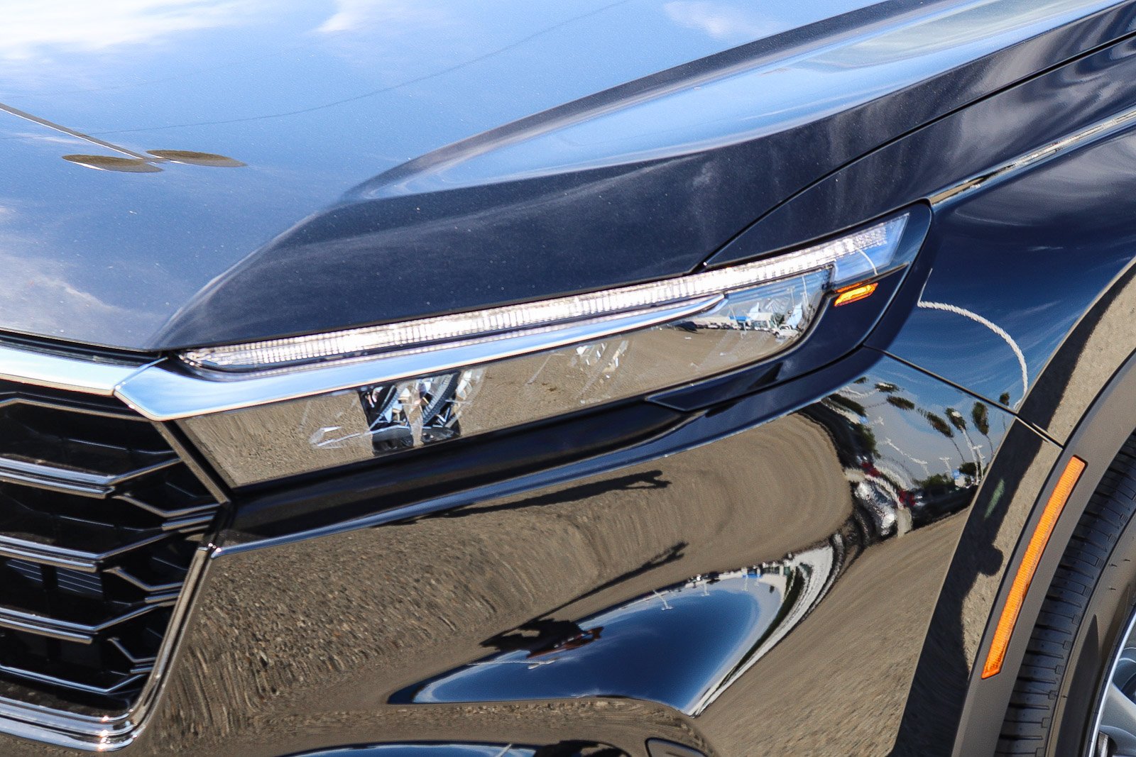 New 2026 Crystal Black Pearl Honda EX image 4