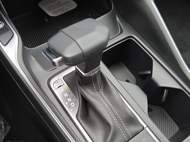 New 2026 White Kia S image 15