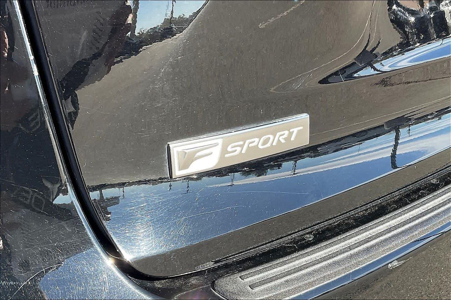 Used 2016 Obsidian Lexus F Sport image 10