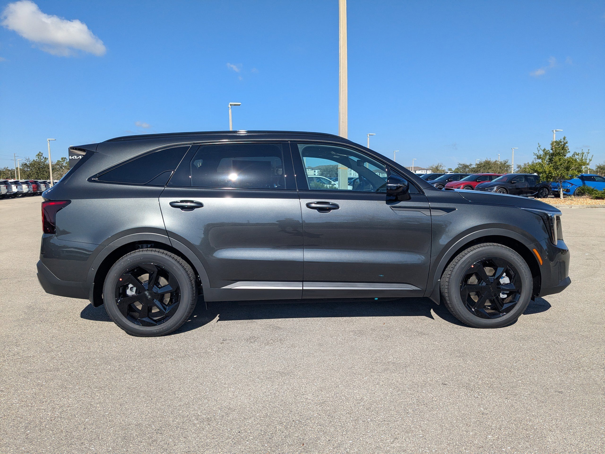 New 2026 Interstellar Gray Kia X-Line SX Prestige AWD image 4