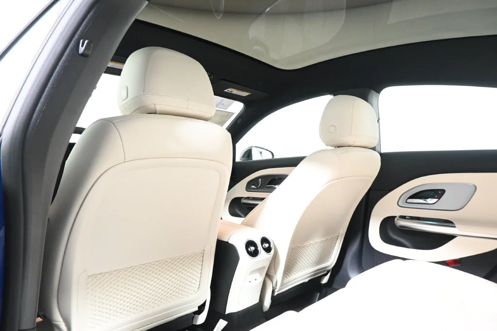 New 2027 Blue Mercedes-Benz CLA 220 image 27