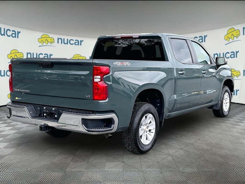 Used 2025 Gray Chevrolet LT image 6