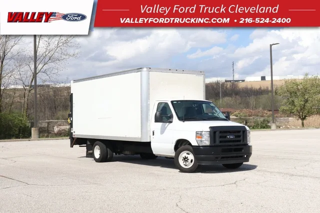 2024 Ford Econoline 350 Cutaway Base