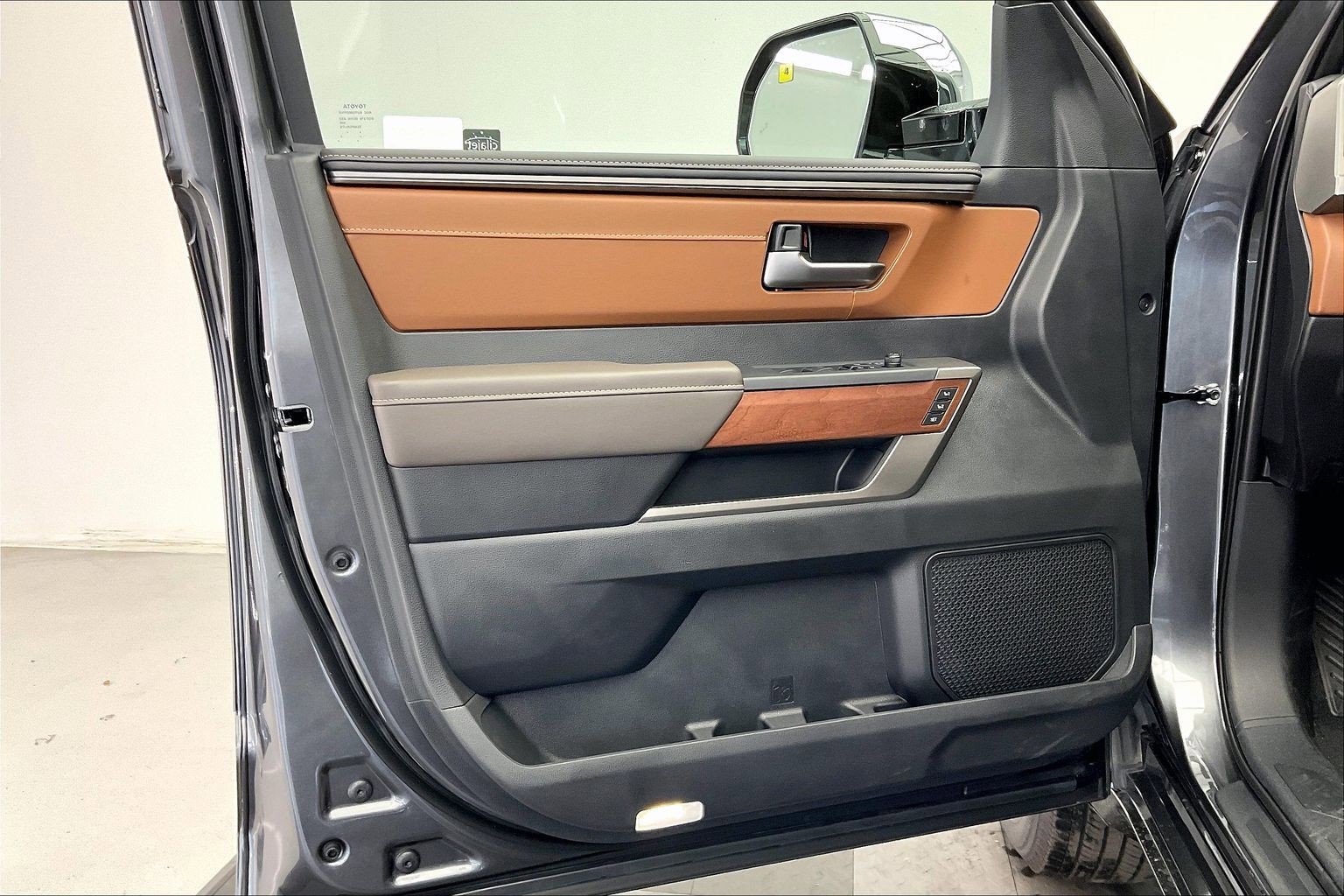 2026 Toyota Tundra 1794 Edition - Photo 12