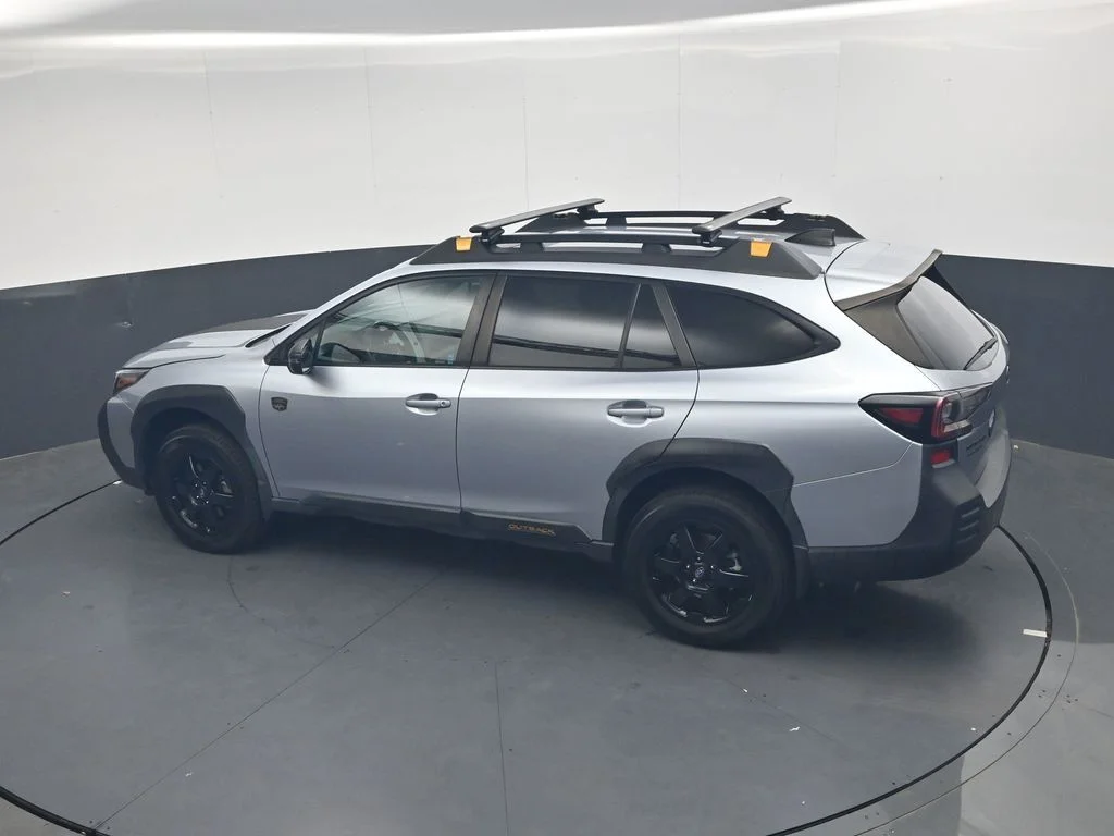 Used 2022 Silver Subaru Wilderness image 33