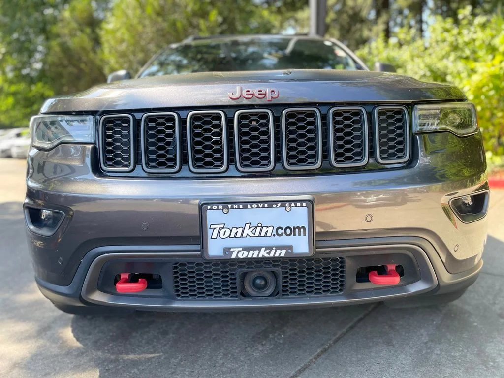 Used 2020 Granite Crystal Metallic Clearcoat Jeep Trailhawk image 8