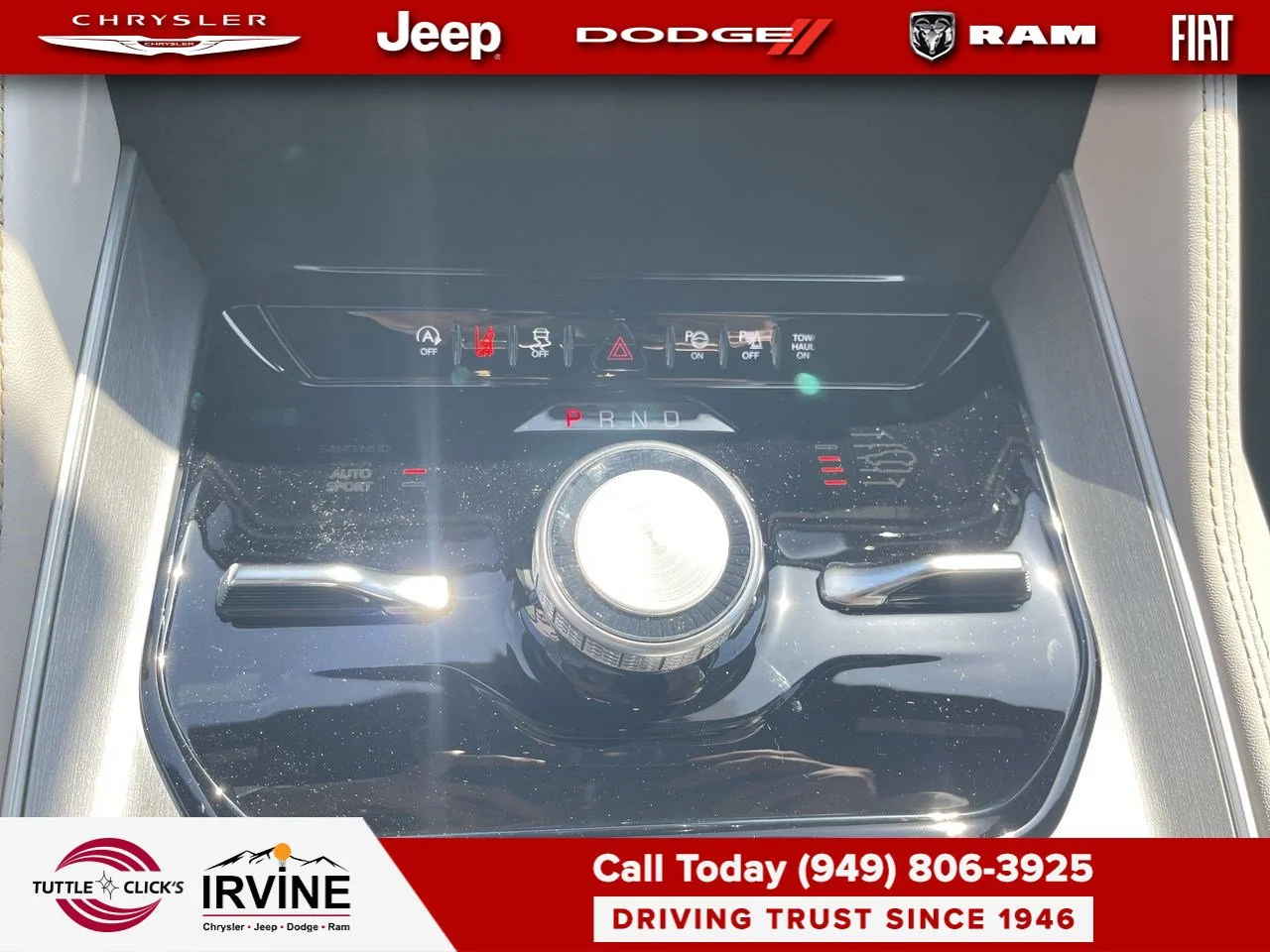 New 2026 Fathom Blue Pearl-Coat Exterior Paint Jeep Limited Reserve image 25