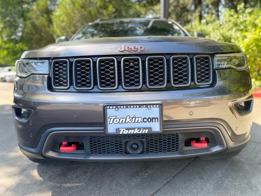 Used 2020 Granite Crystal Metallic Clearcoat Jeep Trailhawk image 8
