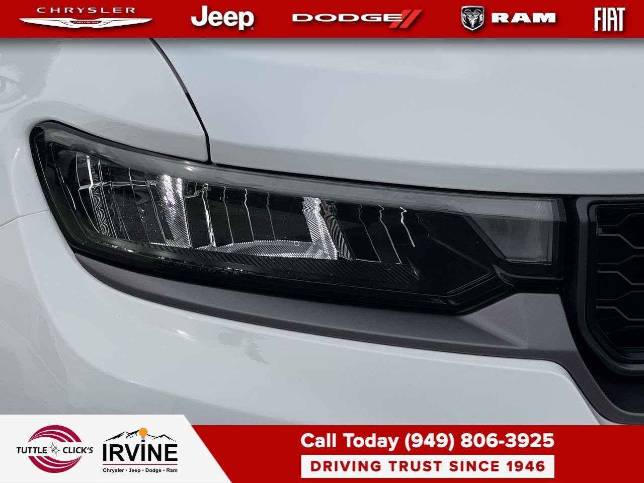 Used 2026 Bright White Clearcoat Jeep Laredo Altitude image 7
