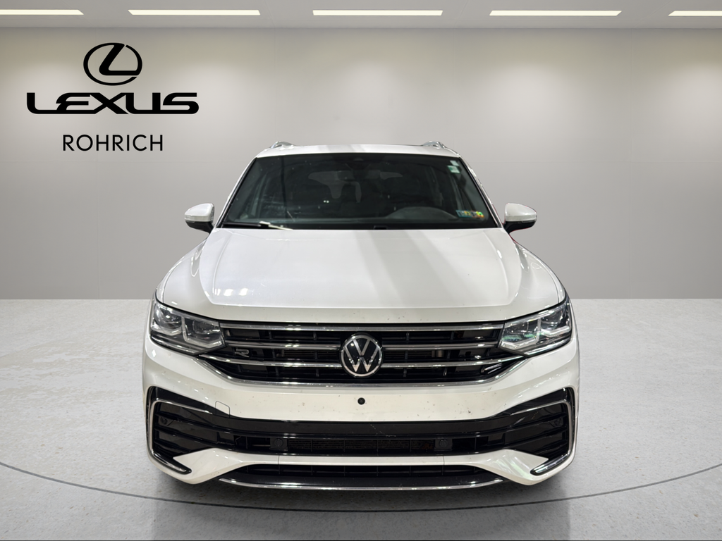 Used 2022 White Volkswagen 2.0T SEL R-Line image 2