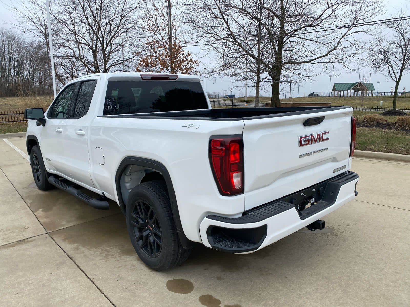 2026 GMC Sierra 1500 Elevation - Photo 7
