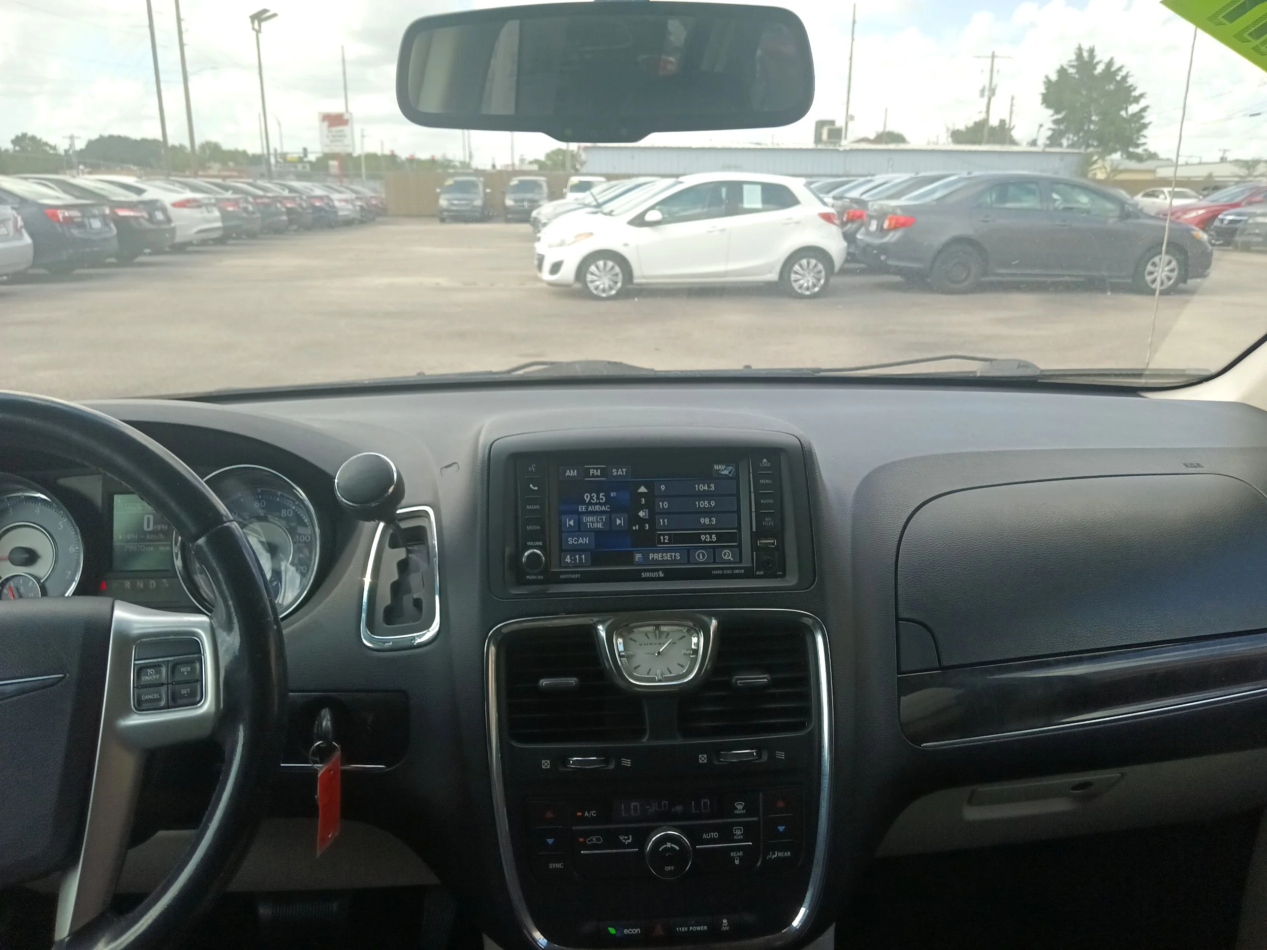 Used 2015 Blue Chrysler Touring image 12