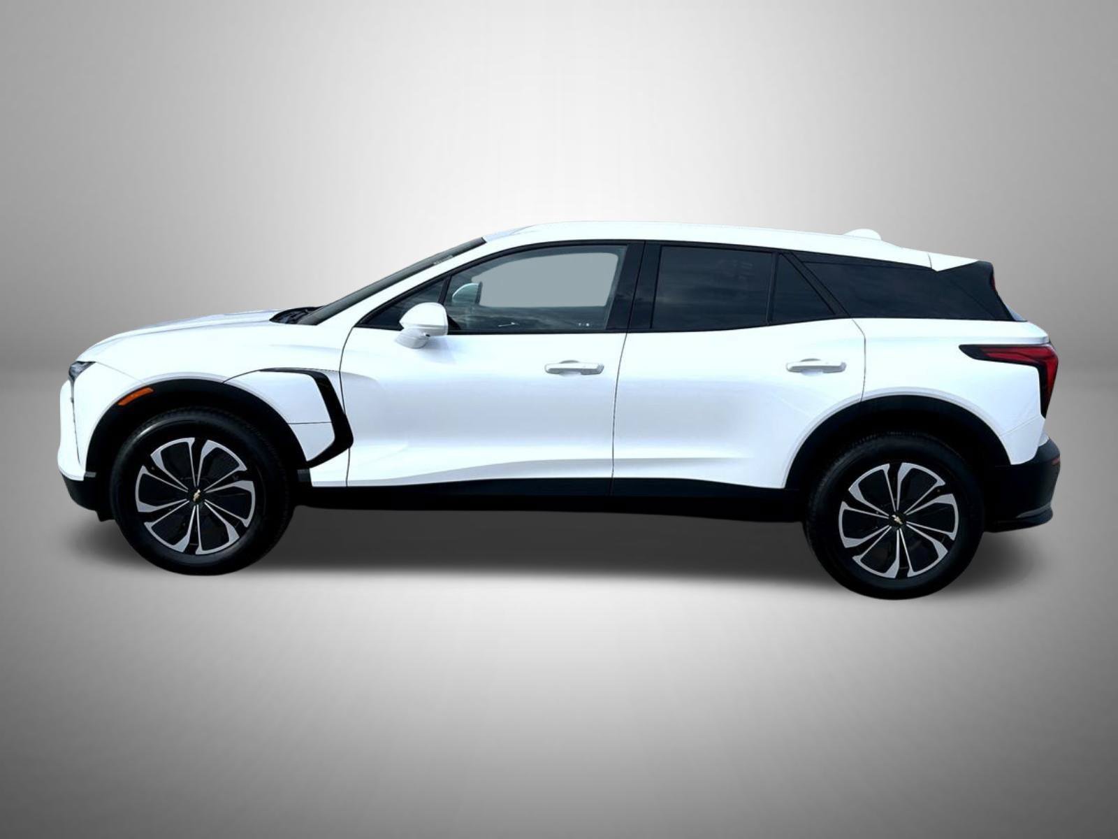 2024 Chevrolet Blazer EV LT - Photo 9