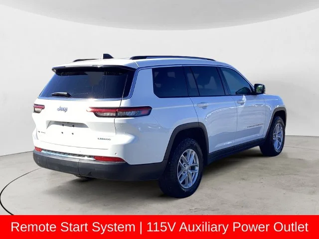 Used 2023 Bright White Clearcoat Jeep Laredo image 5