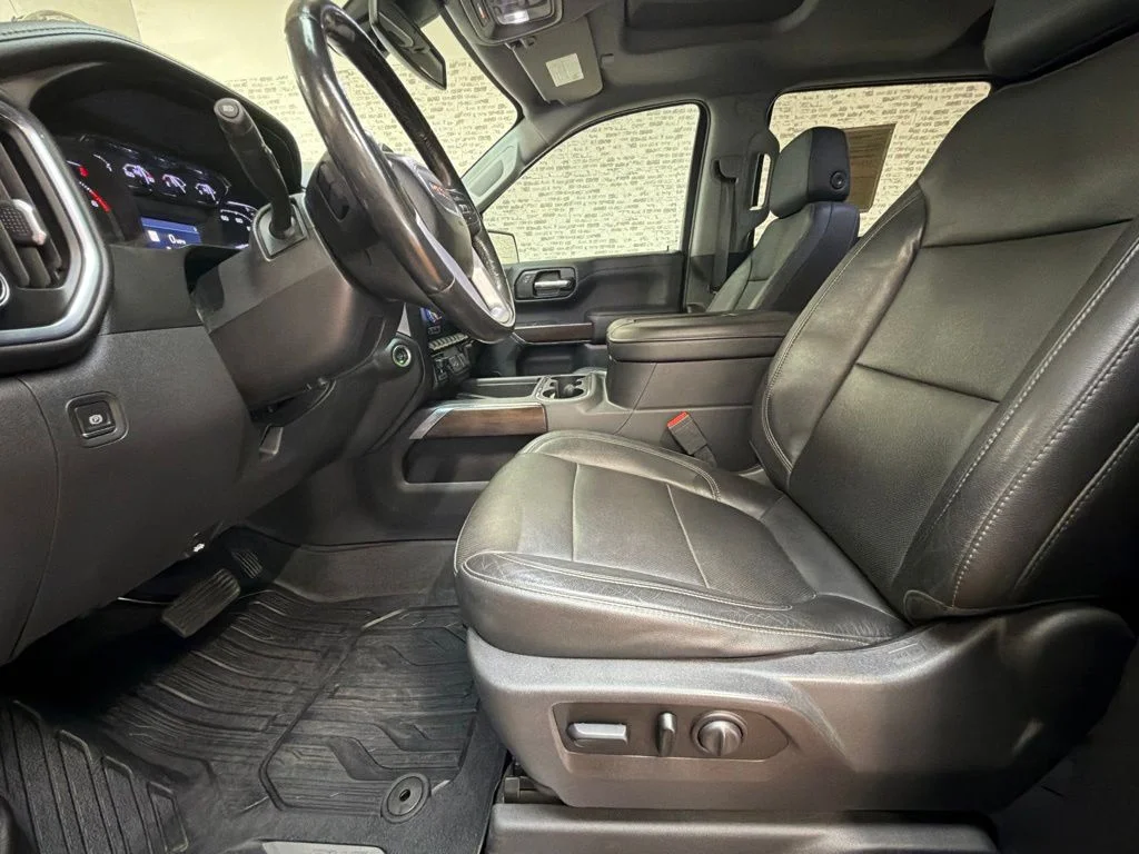 Used 2019 Onyx Black GMC SLT image 23