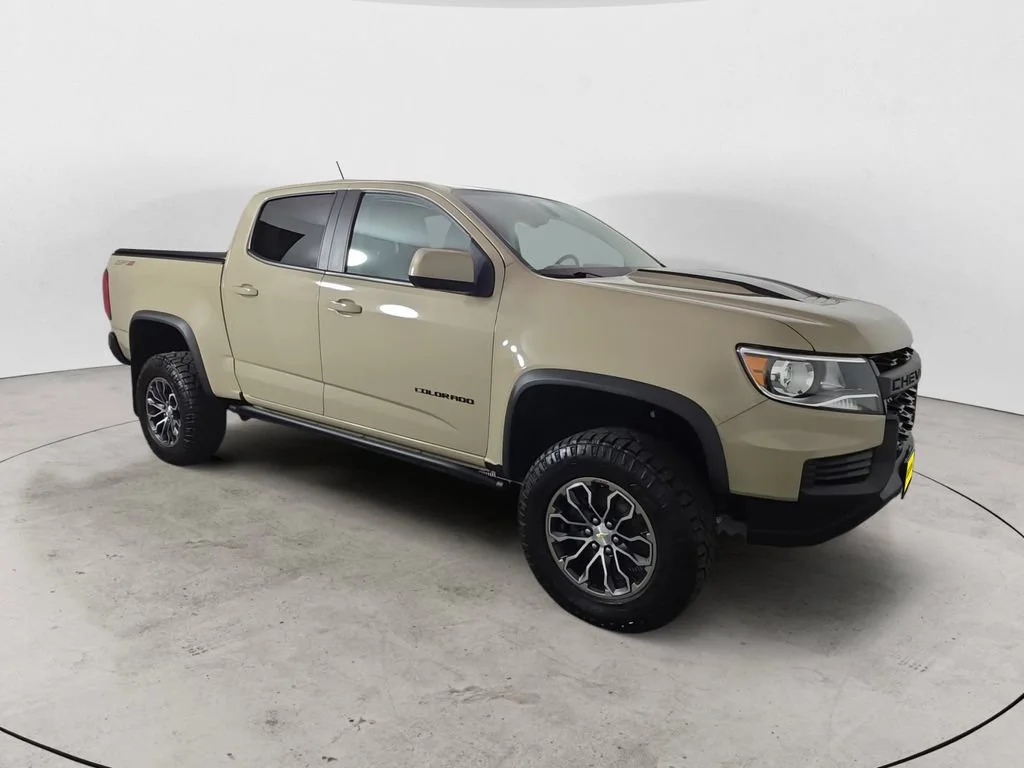 Used 2022 Sand Dune Metallic Chevrolet ZR2 image 3