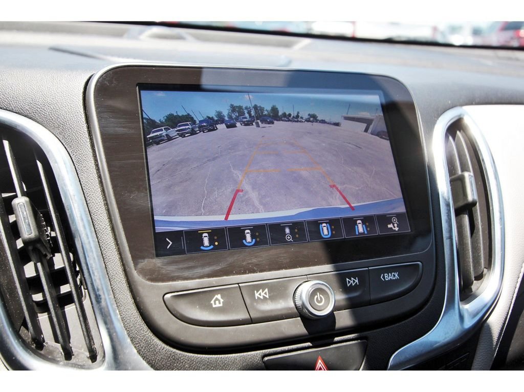 Used 2021 White Chevrolet Premier image 24