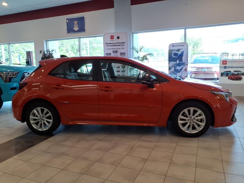 Used 2026 Inferno Toyota SE image 3