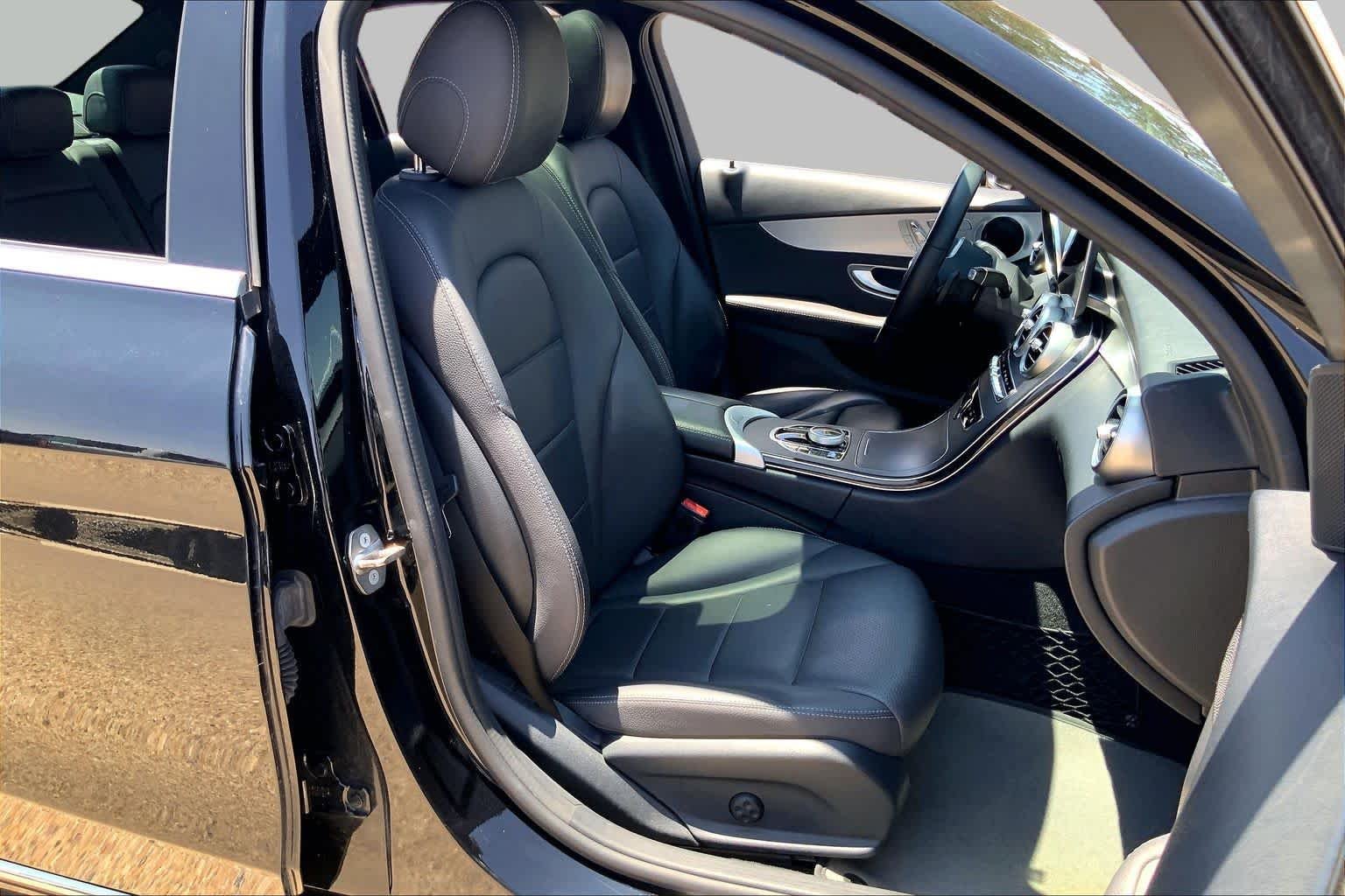 Used 2019 Black Mercedes-Benz C 300 image 9