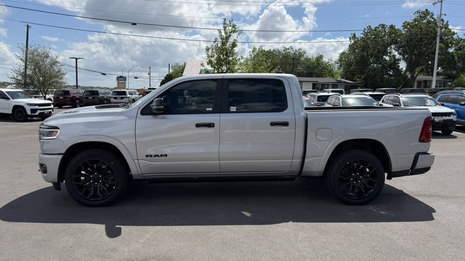 New 2026 Silver Zynith Exterior Paint RAM Limited image 8