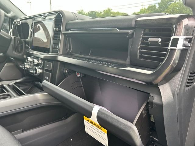 New 2026 Glacier Gray Metallic Tri-Coat Ford F-350® Lariat® image 14