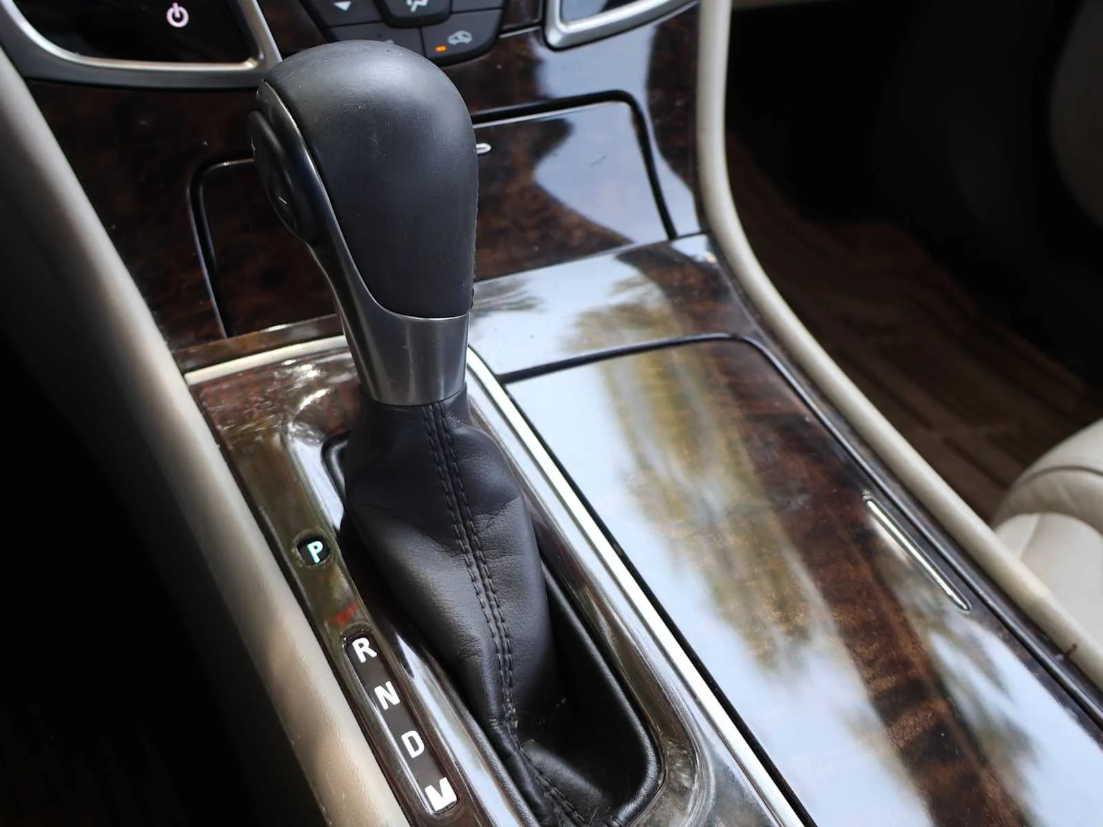 Used 2016 Quicksilver Metallic Buick Leather image 23