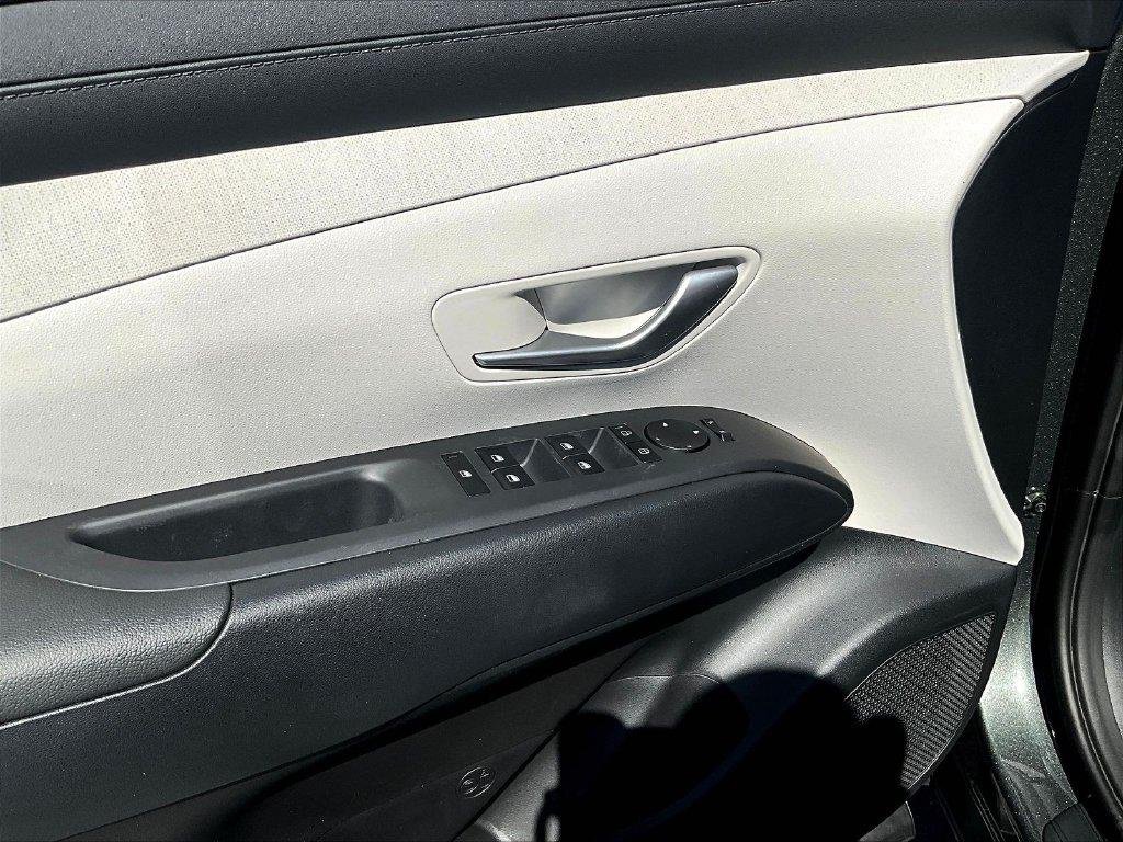 New 2026 Gray Hyundai SEL Convenience image 17